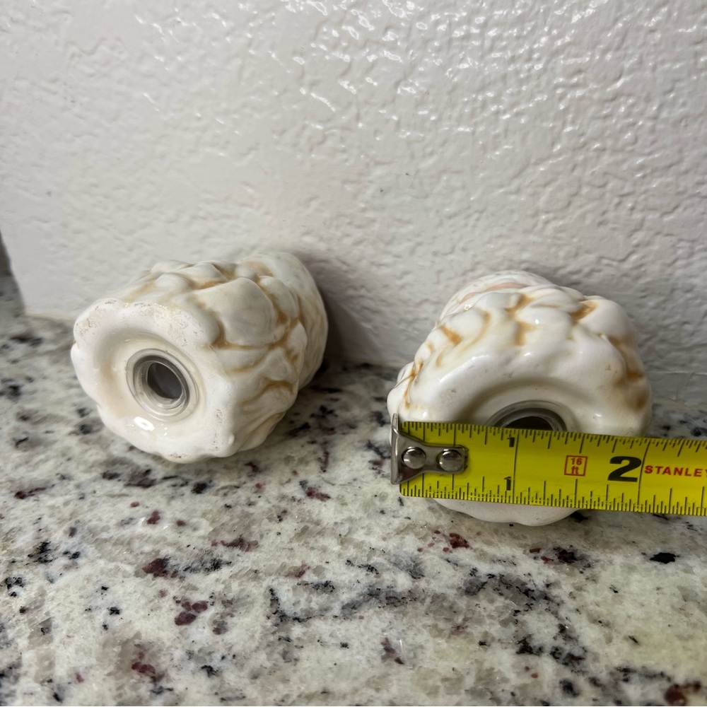 Santa Claus Ceramic Salt and Pepper Shaker set Christmas Holiday - Picture 6 of 6